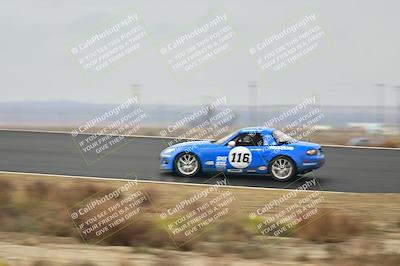 media/Jan-26-2025-CalClub SCCA (Sun) [[cfcea7df88]]/Group 1/Race/